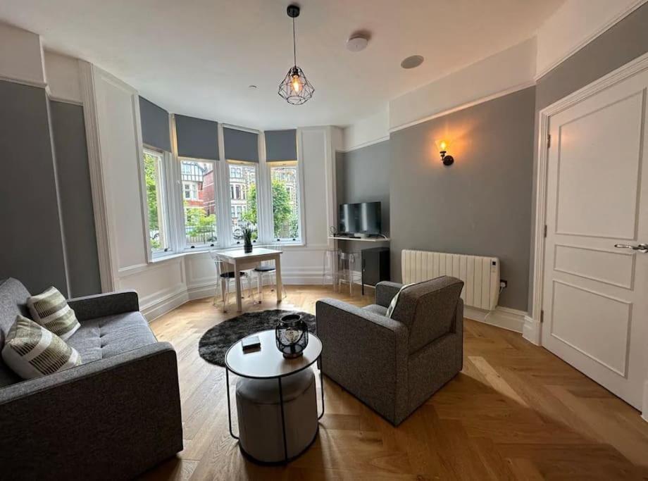 Superior Stay, Sophia Gardens, City Centre And Stadium Sleeps 4 Cardiff Exterior photo